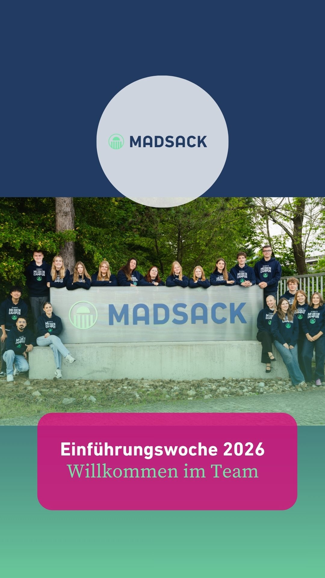 Willkommen im Team 👋🏻
&nbsp;
Eine Woche voller erster Eindr&uuml;cke, neuer Gesichter und Verbindungen: Unsere neuen Auszubildenden und dual Studierenden 2026 sind offiziell gestartet. 🚀

In der Einf&uuml;hrungswoche haben sich alle kennengelernt, ausgetauscht und bereits erste Workshops & Seminare erlebt.&nbsp;
&nbsp;
🔎 Du willst wissen, wie deine Story aussieht?
Alle Infos zu Ausbildung & dualem Studium findest du &uuml;ber den Link in unserer Bio.
&nbsp;
Zukunft gestalten bei MADSACK: Deine Story beginnt hier.
&nbsp;
#TeamMADSACK #Ausbildung #DualesStudium #Einf&uuml;hrungswoche #Berufseinstieg