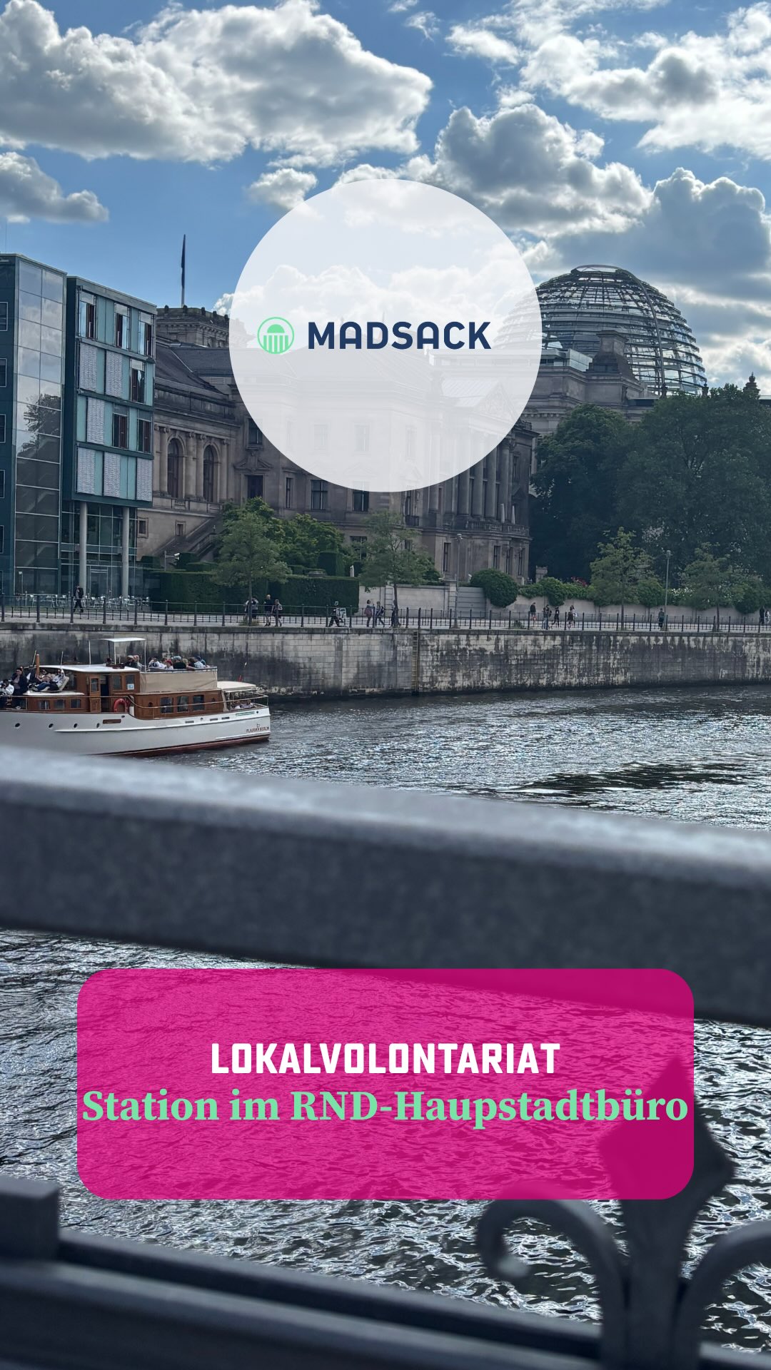 Von der Lokalredaktion direkt ins politische Zentrum des Landes: So vielf&auml;ltig ist das MADSACK-Volontariat. 

Eine Ausbildungsstation im RND-Hauptstadtb&uuml;ro in Berlin geh&ouml;rt f&uuml;r viele unserer Volos zu den absoluten Highlights. Hier lernst du nicht nur das Handwerk f&uuml;r bundespolitische Berichterstattung, sondern begleitest erfahrene Korrespondentinnen und Korrespondenten zu Pressekonferenzen und Recherchen vor Ort.

Bereit f&uuml;r deinen Einstieg in den Journalismus? Alle Infos, Benefits und Bewerbungsfristen f&uuml;r das Volontariat findest du &uuml;ber den Link in unserer Bio. 

#MadsackKarriere #MADSACK #berufseinstieg #Volo #Volontariat Journalismus